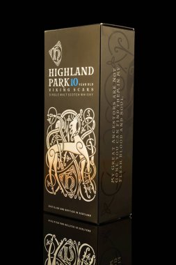 Highland Park Viking efsanevi Orkney viskisi, Orkney 'den sek malt viski. Viski, İskoçya 'nın önemli bir ihracat ürünüdür.