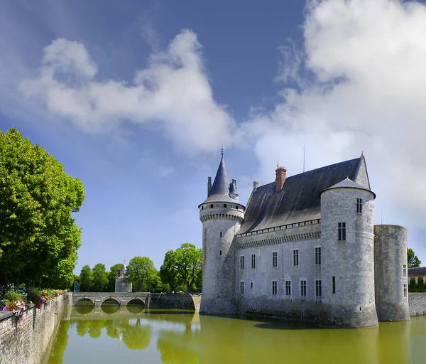 Chateau Sully-sur-Loire, Loire Valley, Fransa, UNESCO 'nun Dünya Mirası Bölgesi