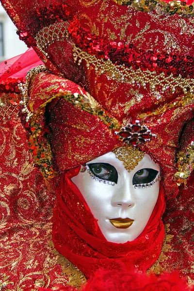 Talya Daki Venedik Karnavalından Tipik Renkli Bir Maske — Stok fotoğraf