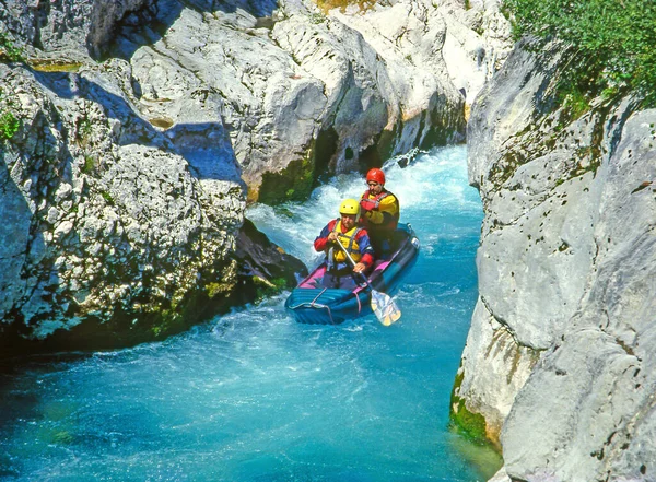 Wildwasser Rafting Auf Den Stromschnellen Des Flusses Soca Triglav Nationalpark — Stockfoto
