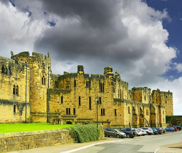 Alnwick Castle Een Kasteel Alnwick Het Engelse Graafschap Northumberland Gebouwd — Stockfoto
