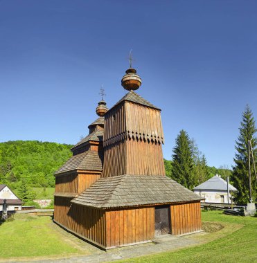 Slovakya 'nın Svidnik kenti yakınlarındaki Bodruzal - Aziz Nicholas Kilisesi, Tahta Yunan Katolik Kilisesi Slovakya' nın en eski ahşap kiliselerinden biridir. 1658 'de inşa edilmiş. UNESCO Dünya Mirasları