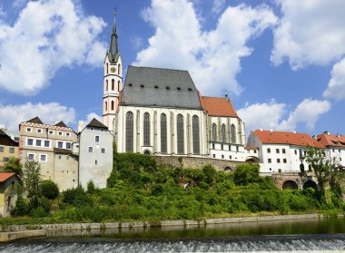 Çek Krumlov (Cesky Krumlov) Güney Bohemya 'da Vltava nehrinde yüzen kayıkçılar için popüler bir duraktır. Cesky Krumlov UNESCO 'nun Dünya Mirası Bölgesi, Çek Cumhuriyeti