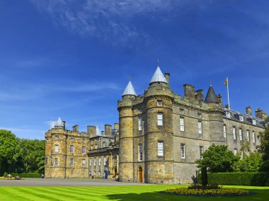 Holyroodhouse Sarayı, İngiltere 'nin Edinburgh şehrinde bulunan bir saraydır. Edinburgh UNESCO Dünya Mirası Alanıdır