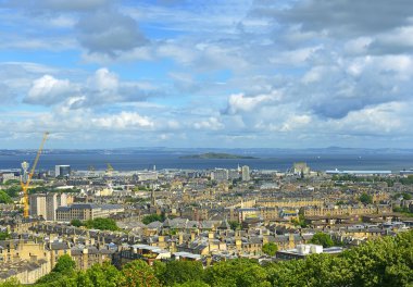 İskoçya Panorama 'daki Yeni Edinburgh Kasabası. Edinburgh UNESCO Dünya Mirası Alanıdır