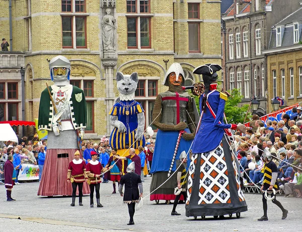 Ieper Ypres Belgique Grande Statue Chat Ieper Prend Parc Parade — Photo