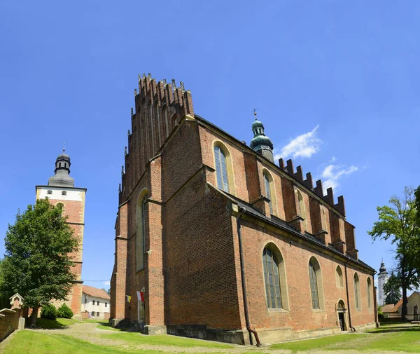 Glockenturm Und Fronleichnamskirche Biecz Polen — Stockfoto