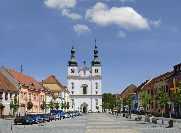 Kościół Franciszka Ksawerego Ignacego Loyoli Głównym Placu Breznicach Koło Pribram — Zdjęcie stockowe