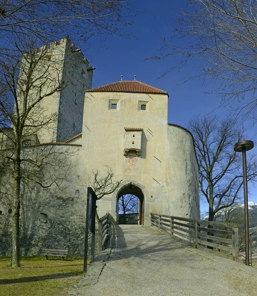 Brunico Bruneck Antiguo Castillo Brunico Los Alpes Italianos Tirol Del —  Fotos de Stock