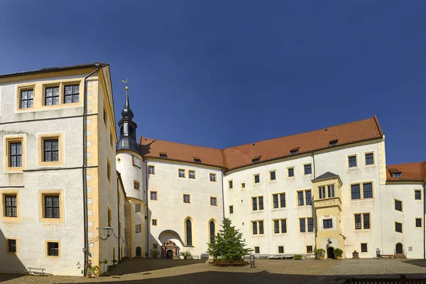 Schloss Colditz Burghof Das Berühmte Gefängnis Aus Dem Zweiten Weltkrieg — Stockfoto