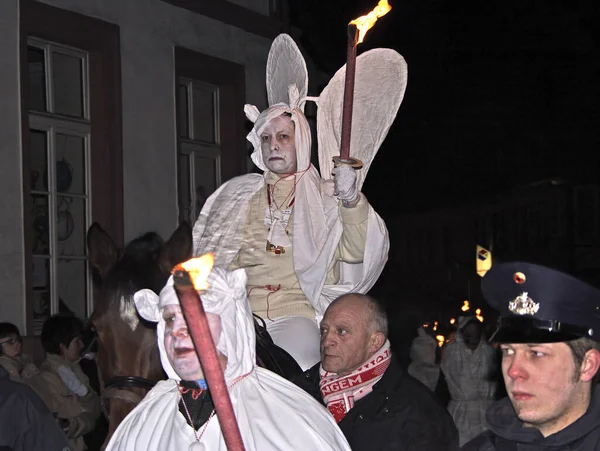 Een Niet Geïdentificeerde Deelnemers Aan Traditionele Ghost Parade Februari Blankenheim — Stockfoto
