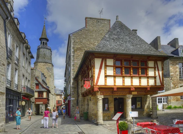 Dinan Alte Fachwerkhäuser Der Straße Der Altstadt Dinan Ist Eine — Stockfoto