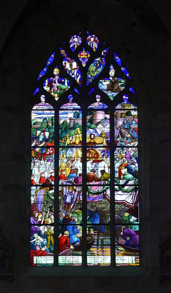 Dinan Frankrijk Eglise Saint Malo Raam Kerk Dinan Een Ommuurde — Stockfoto