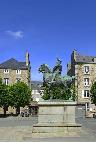 Dinan Frankreich Statue Des Bretonischen Militärkommandanten Bertrand Guesclin Der Adler — Stockfoto