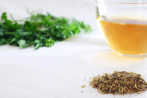 Mixture of dried herbs  with herbal tea and green herbal leaf — Stock Photo, Image