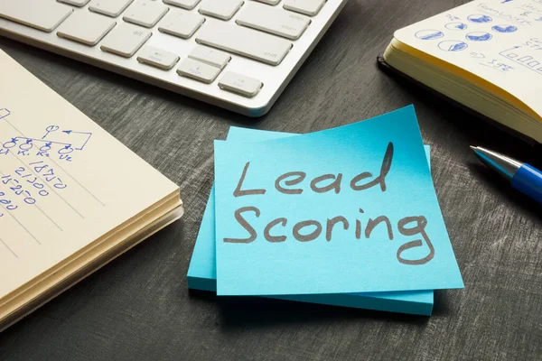 Lead scoring memo on the blue sticker. — Stock Photo, Image