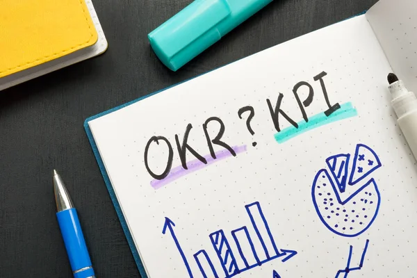 Marks Notepad Okr Kpi Business Charts — Fotografia de Stock