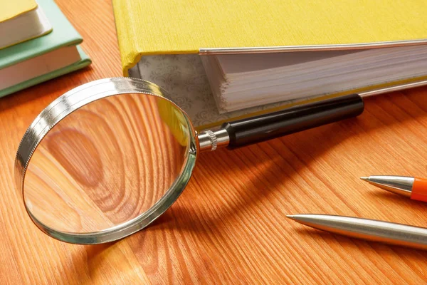 Office Table Folder Magnifying Glass Investigation Concept — Photo