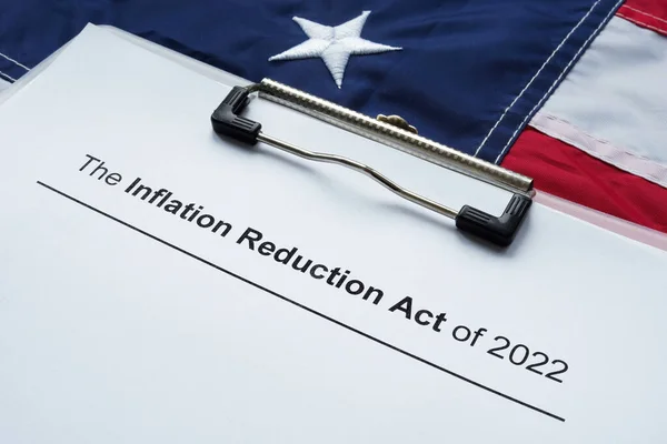 Документи Актом Про Зменшення Інфляції 2022 Року Прапором — стокове фото