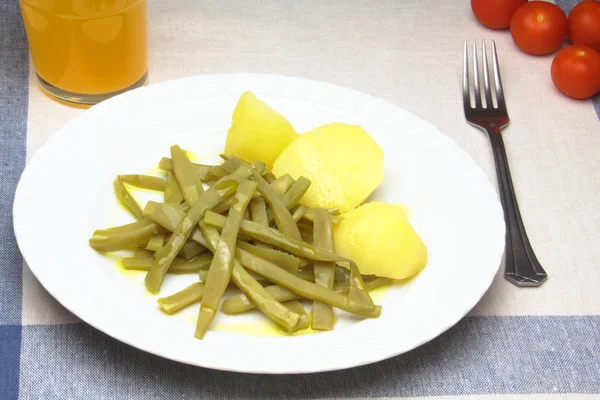 monchetas tiernas patatas con