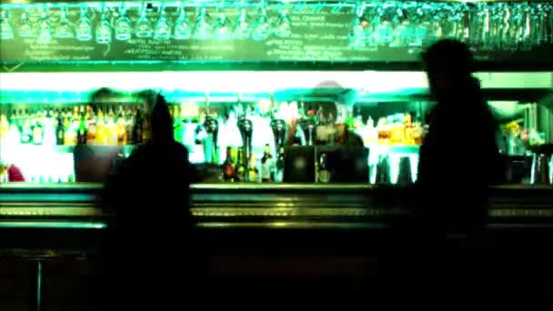 Nacht club bar scène — Stockvideo