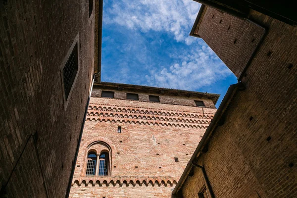 Kasteel fossano, — Stockfoto