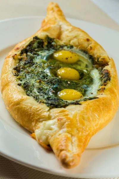 Close up adjarian khachapuri — Stock Photo, Image