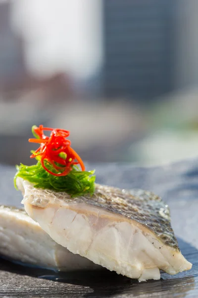 Filé de peixe orgânico cozido no vapor — Fotografia de Stock