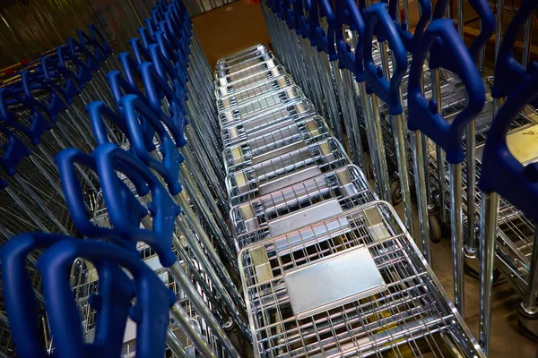 Empty shopping carts. Shallow dof. — Stockfoto