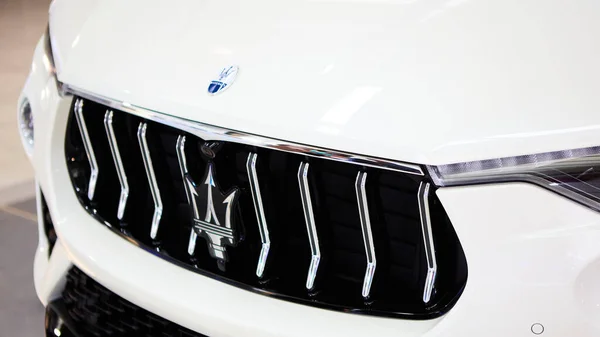 Ukraine, Kyiv - October 10, 2021: Close up logo Maserati. Presentation of new models Maserati — Stock Photo, Image