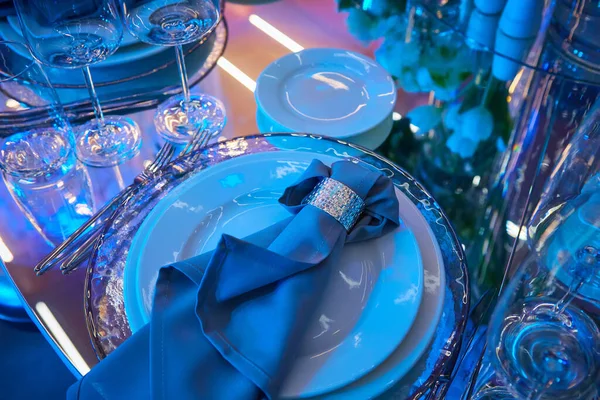 Luxury table setup. Ready to event. Shallow dof — Stock Photo, Image