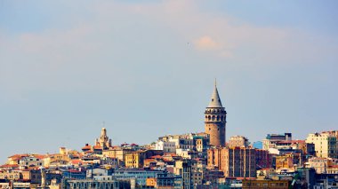 Türkiye 'de Galata Kulesi ile İstanbul kenti manzarası