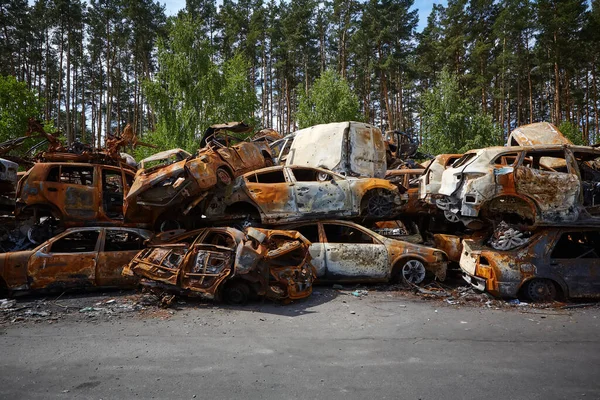 Muchos Coches Oxidados Quemados Irpen Después Ser Disparados Por Ejército — Foto de Stock