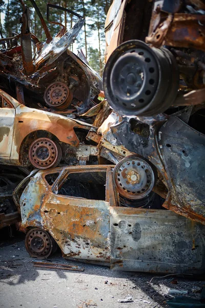 Lot Rusty Burnt Cars Irpen Being Shot Russian Military Russias — Stock Photo, Image