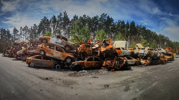 Muchos Coches Oxidados Quemados Irpen Después Ser Disparados Por Ejército —  Fotos de Stock