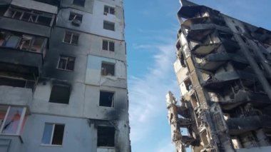 Borodianka, Ukrayna, 28 Mayıs 2022: Rus askerleri tarafından yıkılan evler. Rusya 'nın Ukrayna ile savaşı