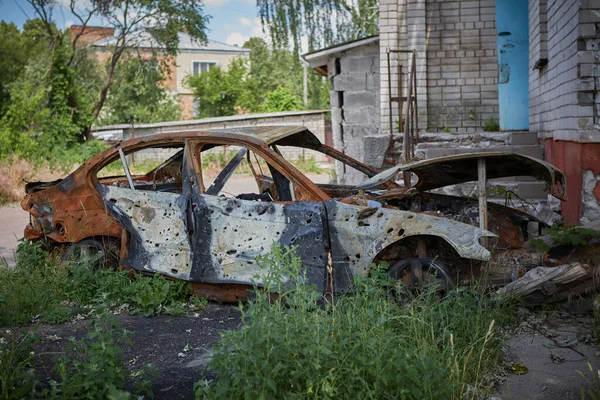 Tsjernihiv Oekraïne Juni 2022 Vernietigde Auto Straat Van Stad Als — Stockfoto