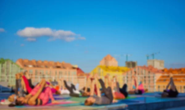 Blurred Background Peoples Playing Yoga — ストック写真