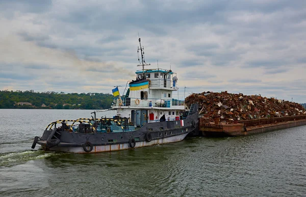 Transportation Industry Ship Barge Transports Scrap Metal Sand Gravel — Stok fotoğraf