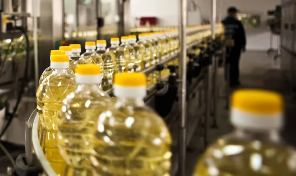 Factory Production Edible Oils Shallow Doff Selective Focus Ukraine - Stock-foto