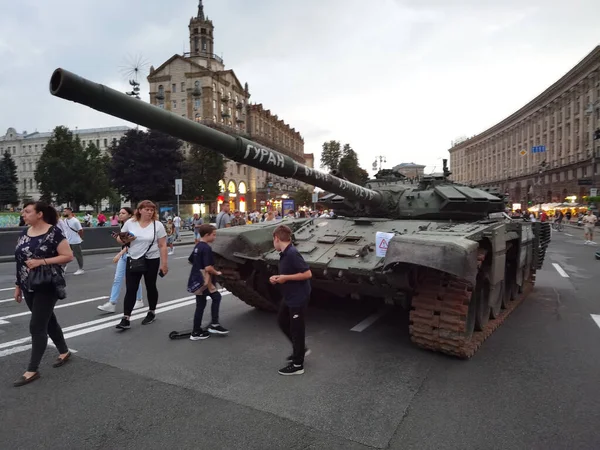 Kiew Ukraine August 2022 Ausstellung Zerstörter Russischer Militärausrüstung Auf Dem — Stockfoto