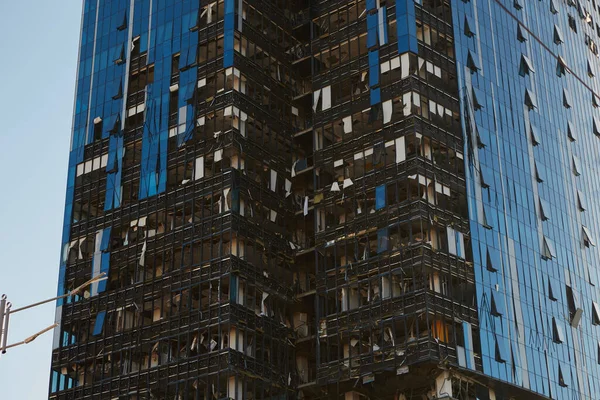 Kiev Ucrânia Outubro 2022 Prédio Centro Negócios Foi Atingido Por — Fotografia de Stock