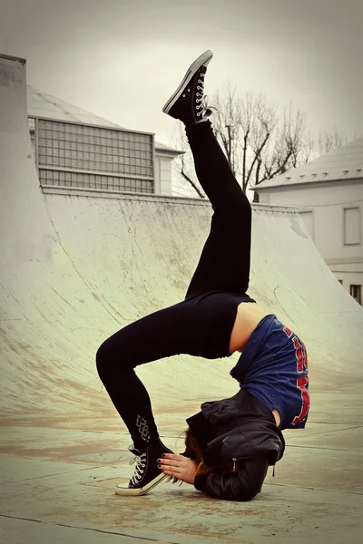 Breakdance girl — Stock Photo, Image