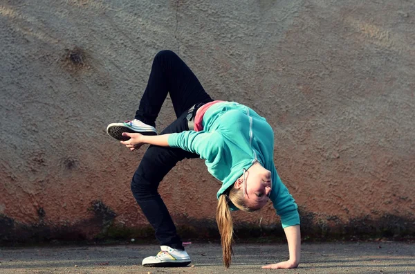 Breakdance girl — Stock Photo, Image