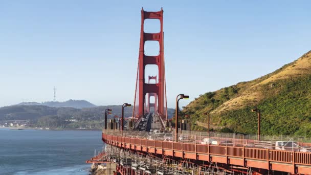 Golden Gate Bridge Sutro Tower San Francisco Day Traffic Timelapse — Stockvideo
