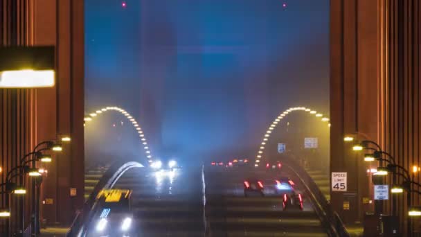 Golden Gate Bridge Testa Close Nebbia Traffico San Francisco Timelapse — Video Stock