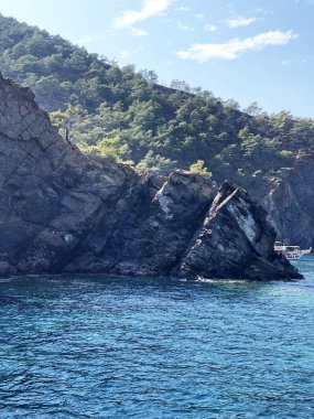 Suluada Adası Hindi Kayası Sahili. Yaz Sonbahar Gezisi.