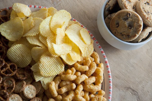 tuzlu atıştırmalıklar