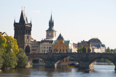 Prag 'daki Charles Köprüsü