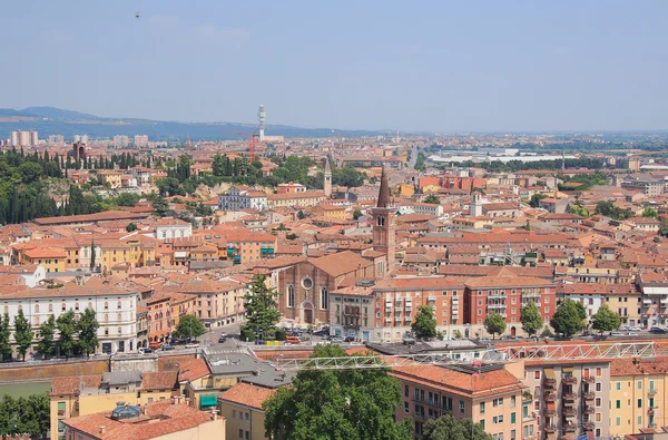 San tommaso kyrkan (chiesa di san tommaso). Verona, Italien — Stockfoto